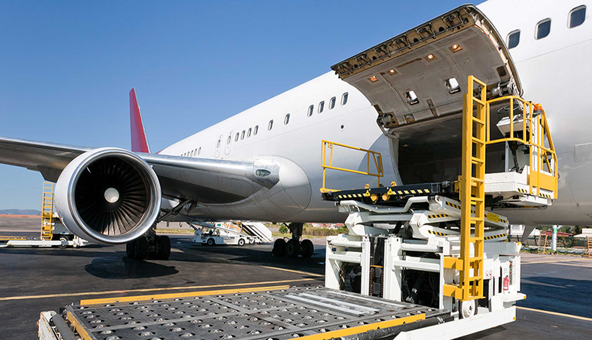 Domestic Air Freight SYDNEY-ADELAIDE
